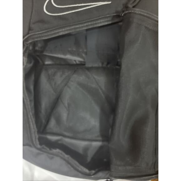 Nike Elite Backpack Black/White 32L Basketball Gym School Bag NWT - Picture 6 of 6